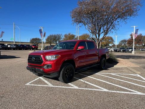 Used 2022 Toyota Tacoma SR image 23