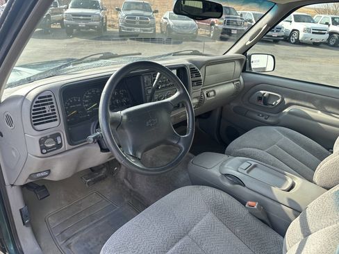 Used 1997 Chevrolet Suburban 4WD w/ Preferred Equipment Group 2 image 10