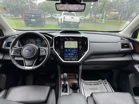Used 2024 Subaru Ascent Touring AWD/4WD image 2