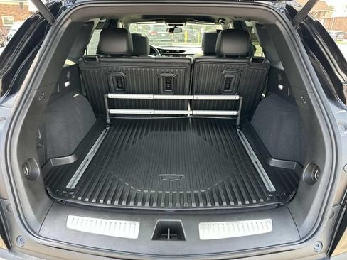 Certified 2024 Cadillac XT5 Premium Luxury AWD/4WD image 9