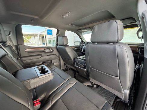 Used 2025 GMC Sierra 1500 Denali w/ Denali Reserve Package AWD/4WD image 27