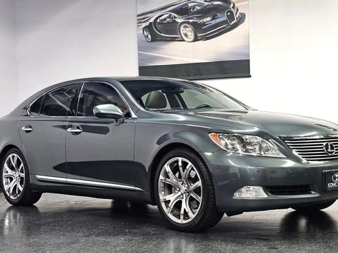 Used 2007 Lexus LS 460 RWD image 3