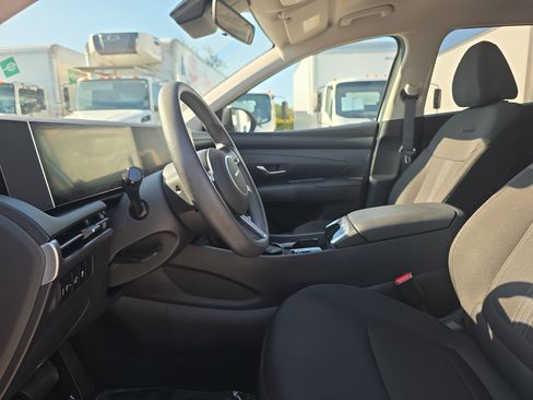 Used 2026 Hyundai Tucson SEL FWD image 23