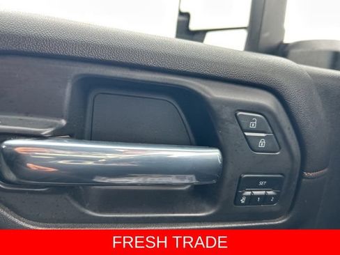 Used 2022 GMC Sierra 2500 AT4 AWD/4WD image 17