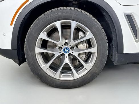 Used 2022 BMW X5 xDrive45e w/ Executive Package image 31