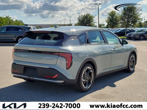 New 2026 Kia K4 EX FWD image 6