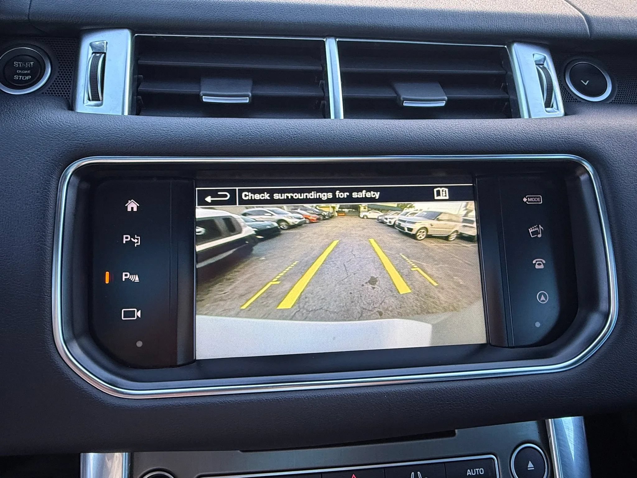 Used 2016 Land Rover Range Rover Sport SE AWD/4WD image 14