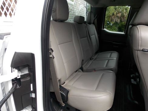 Used 2017 Ford F150 XL w/ XL Power Equipment Group RWD image 17