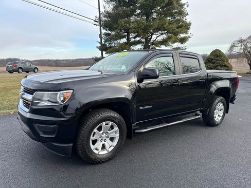 Used 2016 Chevrolet Colorado LT image 2