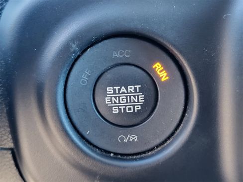 Used 2022 Jeep Gladiator Mojave image 19