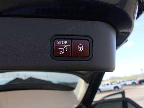 Used 2018 Mercedes-Benz GLE 350 4MATIC image 50