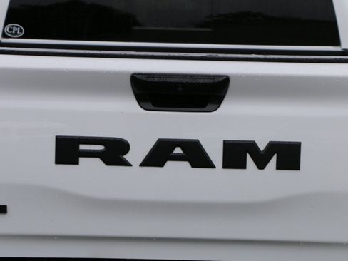 Used 2025 RAM 1500 Laramie w/ Night Edition AWD/4WD image 5