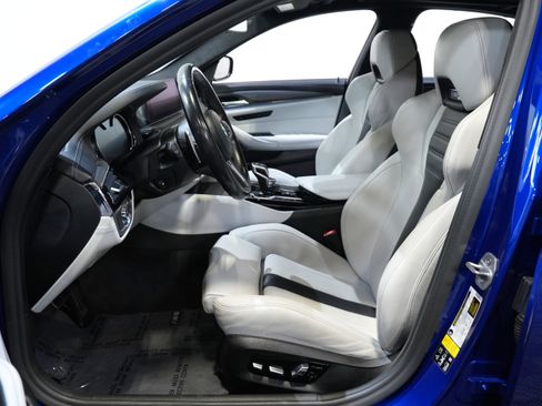 Used 2019 BMW M5 w/ Executive Package image 31