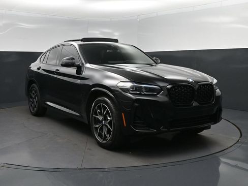 Certified 2023 BMW X4 xDrive30i w/ M Sport Package AWD/4WD image 9