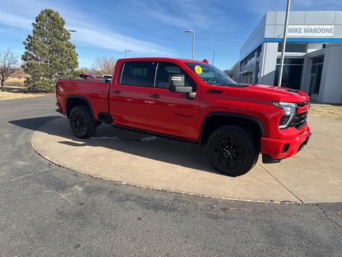 Used 2024 Chevrolet Silverado 2500 LTZ w/ LTZ Plus Package image 34