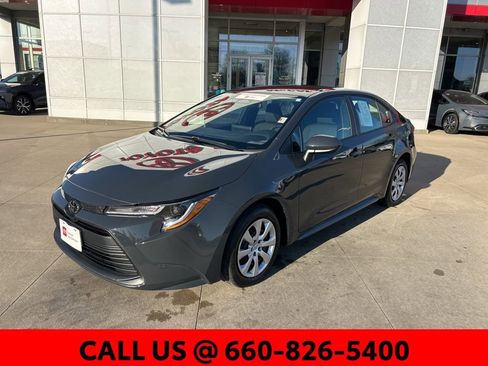 Certified 2025 Toyota Corolla LE image 11