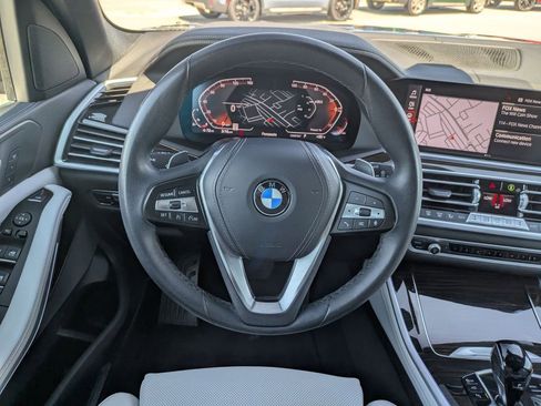 Used 2023 BMW X5 sDrive40i w/ Premium Package RWD image 11