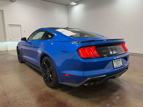 Used 2019 Ford Mustang GT Premium w/ Black Accent Package RWD image 33