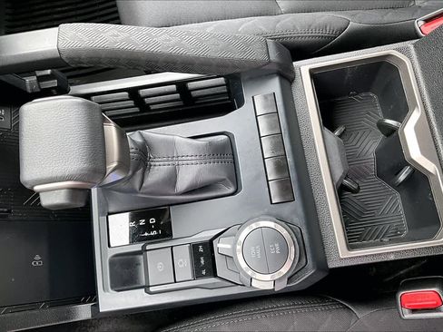 Used 2024 Toyota Tacoma SR5 image 15