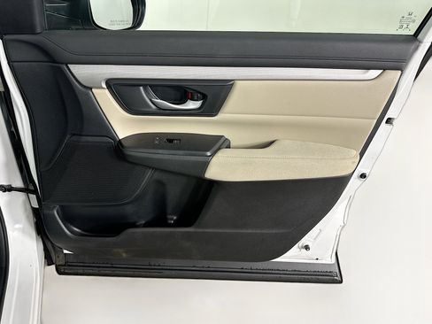 Used 2019 Honda CR-V LX image 30