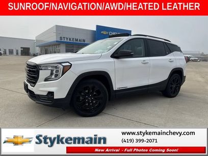 Used 2022 GMC Terrain SLT w/ Infotainment Package II