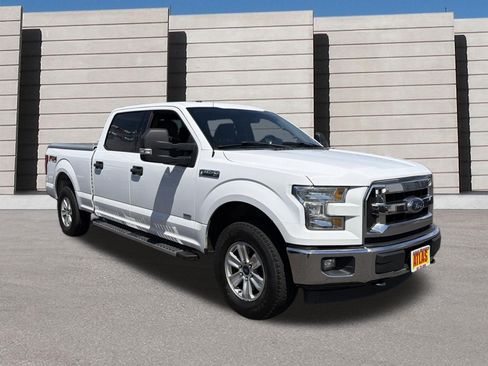 Used 2017 Ford F150 XLT w/ Equipment Group 301A Mid AWD/4WD image 6