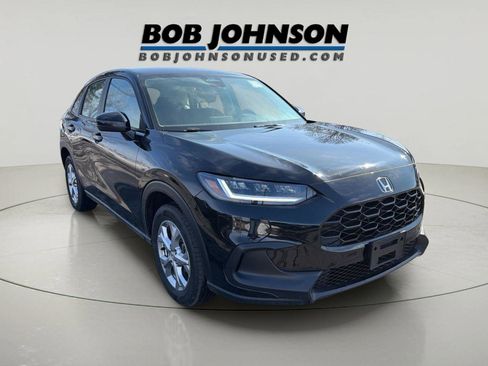 Used 2025 Honda HR-V LX image 1