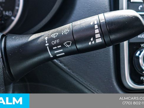 Used 2025 Nissan Versa S w/ Trunk Package image 26