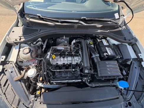 Used 2019 Volkswagen Jetta R-Line FWD image 21