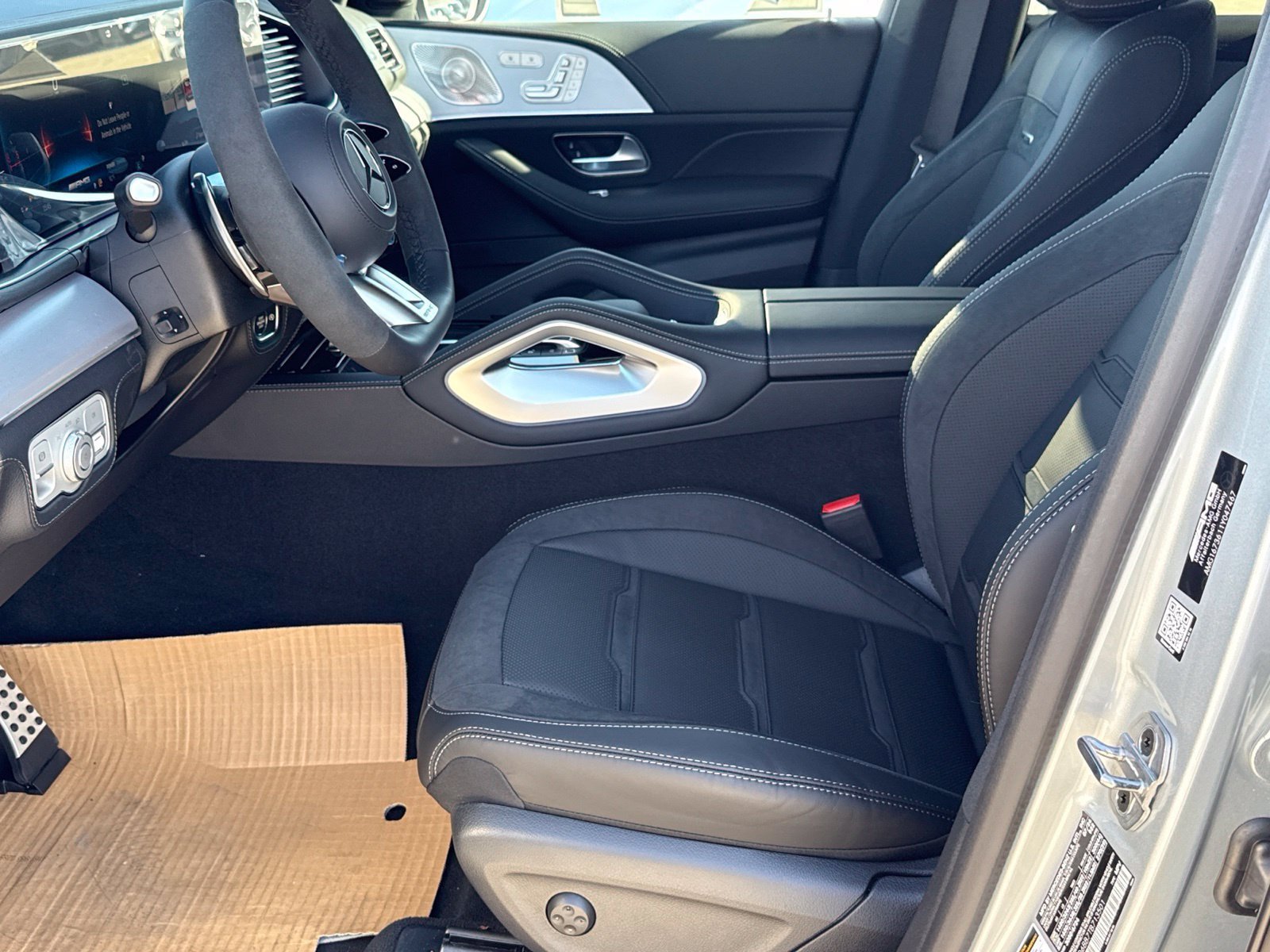 New 2026 Mercedes-Benz GLE 53 AMG 4MATIC Coupe image 17