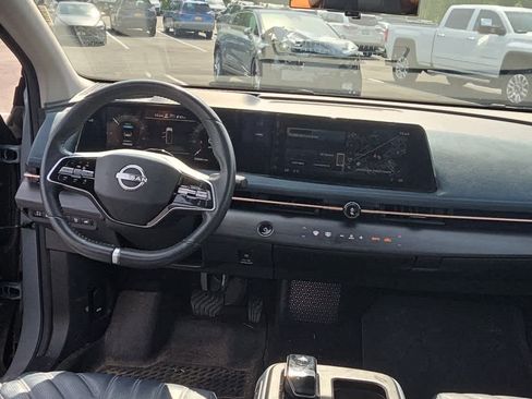Used 2023 Nissan Ariya AWD/4WD image 7