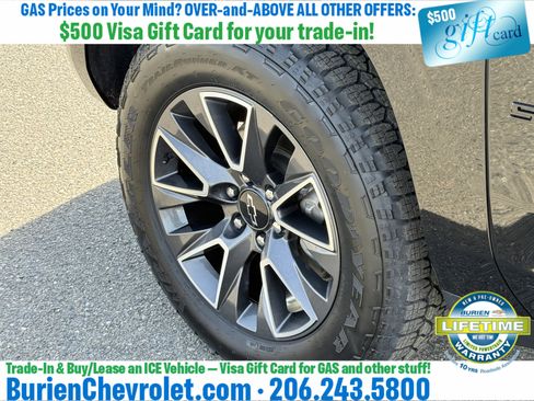 Used 2022 Chevrolet Suburban Z71 AWD/4WD image 32