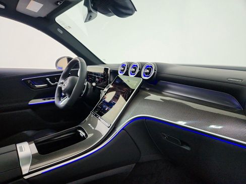 New 2026 Mercedes-Benz GLC 43 AMG 4MATIC image 9