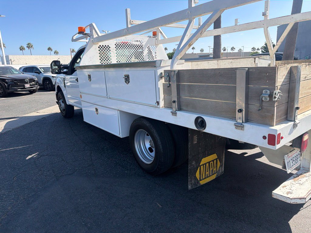 Used 2020 Ford F350 2WD Regular Cab DRW Super Duty image 23