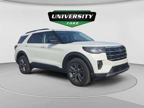 New 2026 Ford Explorer Active w/ Active Comfort Package AWD/4WD image 1