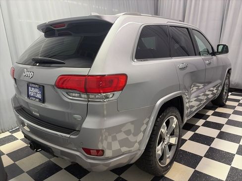 Used 2014 Jeep Grand Cherokee Overland AWD/4WD image 4