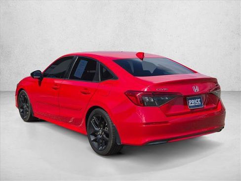 Used 2023 Honda Civic Sport image 8