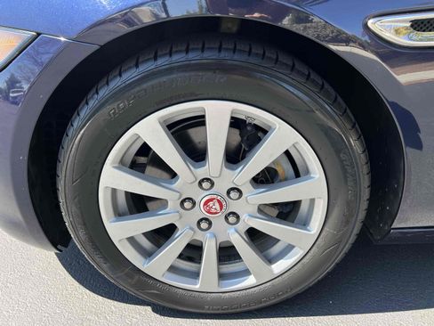 Used 2019 Jaguar XE image 75
