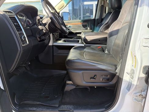 Used 2017 RAM 2500 Laramie w/ Sport Appearance Group AWD/4WD image 14