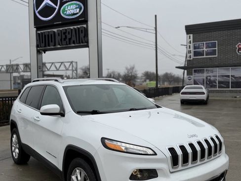 Used 2014 Jeep Cherokee Limited image 1