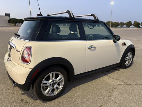 Used 2013 MINI Cooper Hardtop FWD image 8