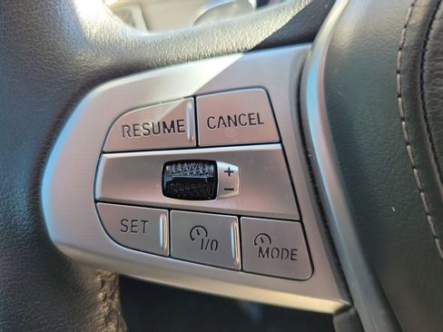 Used 2023 BMW X7 xDrive40i w/ Premium Package image 22