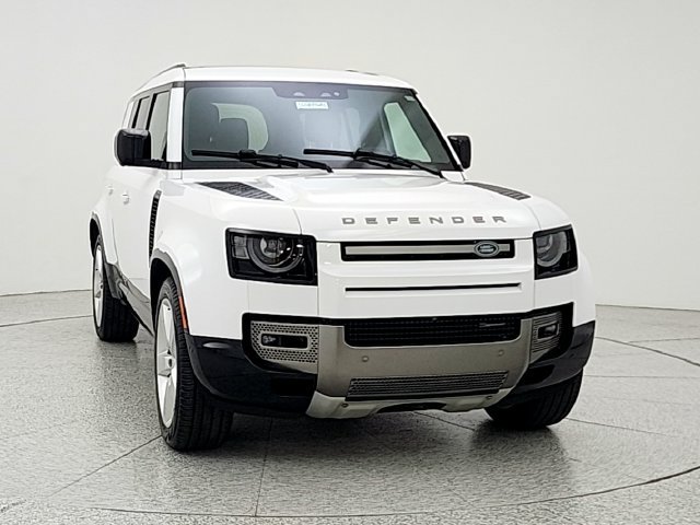 Used 2022 Land Rover Defender 110 X-Dynamic HSE AWD/4WD image 2