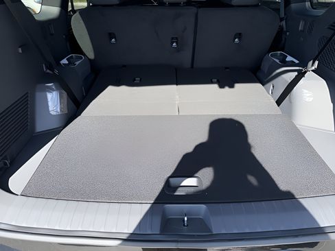 New 2026 Kia EV9 Land w/ Nightfall Edition Package image 9