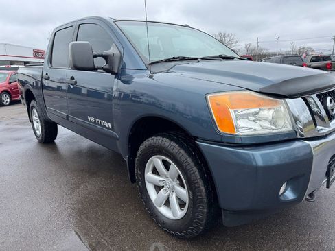 Used 2014 Nissan Titan SV image 12