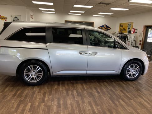 Used 2012 Honda Odyssey EX-L image 6