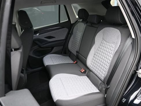 Used 2025 Volkswagen Tiguan S FWD image 11