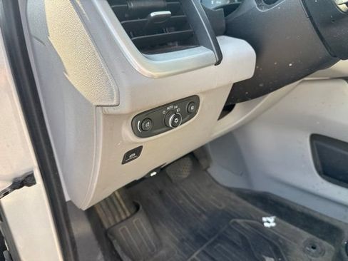 Used 2019 GMC Terrain SLT w/ Preferred Package AWD/4WD image 15