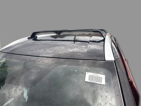 Used 2018 Nissan Kicks SR w/ Exterior Package FWD image 14