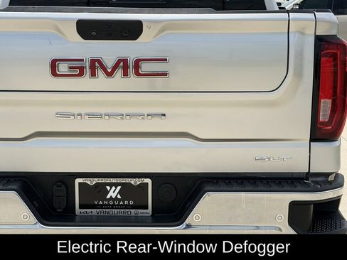 Used 2021 GMC Sierra 1500 SLT AWD/4WD image 9